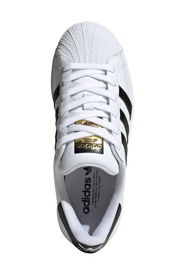 حذاء رياضي Superstar Youth من adidas Originals