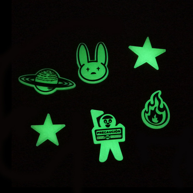 50pcs/lot ipad rabbit pvc glow luminous shoe charms plastic adornment in the dark shoes decoration accessories promotional gift