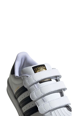 حذاء رياضي Superstar Velcro Junior من adidas Originals