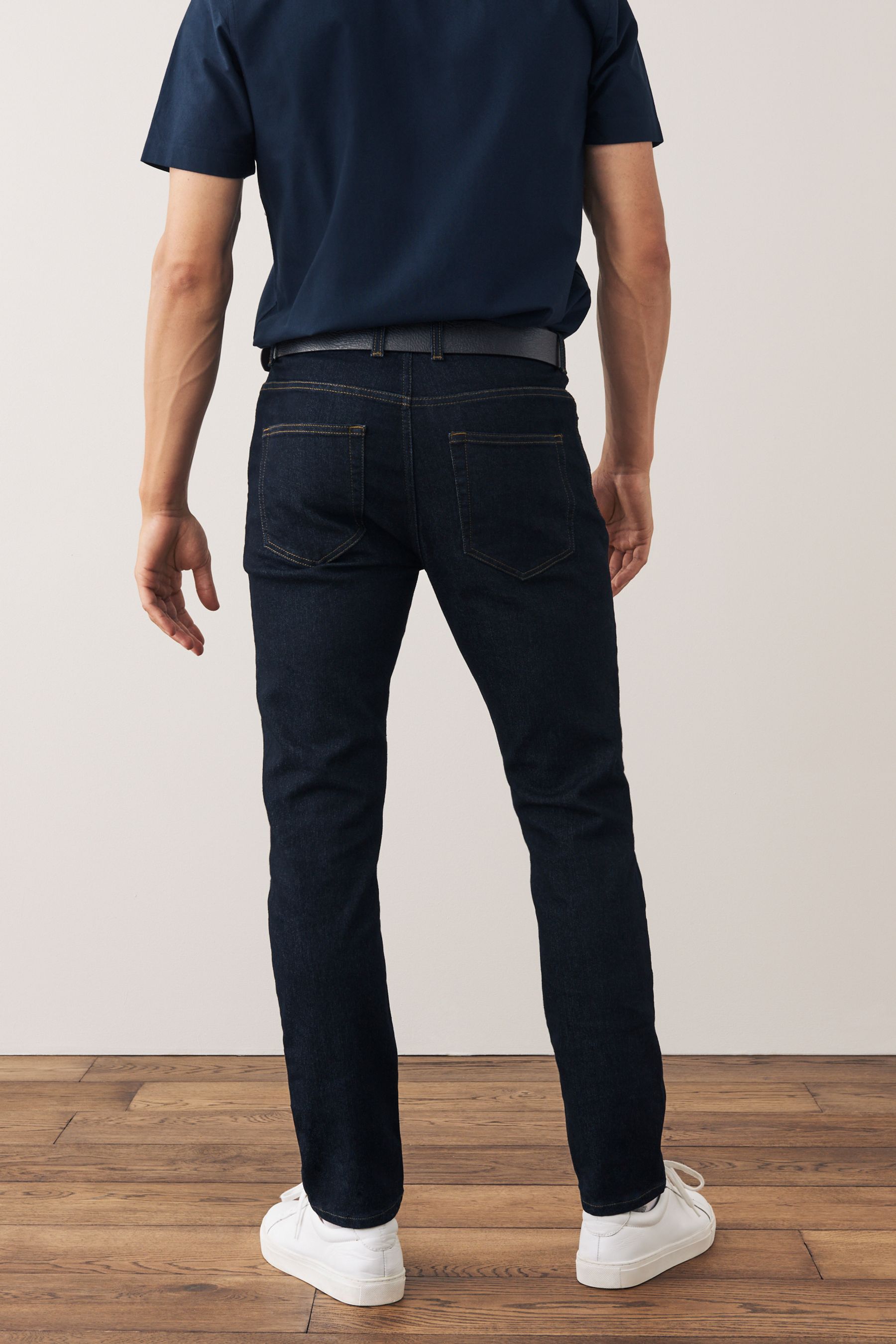 Belted Jeans Slim Fit