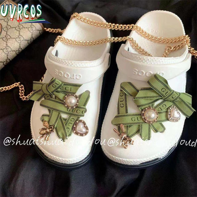 1 Set Crocs Charms Luxury Designer Accessories For Girls Gift JIBZ Handmade Anime Accessories Macaron Butterfly Badges 2022지츠