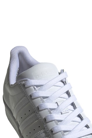 حذاء رياضي Superstar Youth من adidas Originals