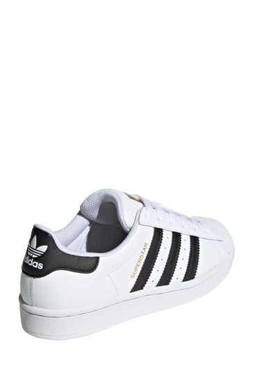 حذاء رياضي Superstar Youth من adidas Originals