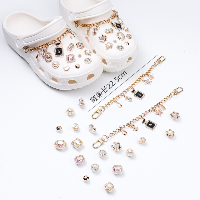 1 Set JIBZ Crocs Charms Designer Luxury Croc Charms for Girls Flower Shoes Rhinestone Accessories Anime Crocs Decoration New