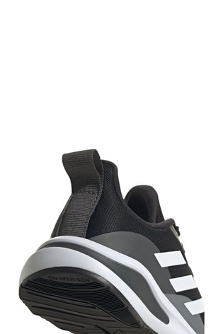 حذاء رياضي أسود Fortarun Youth + Junior من adidas