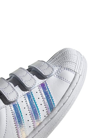 حذاء رياضي Superstar Velcro Junior من adidas Originals