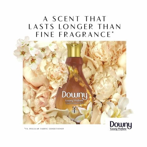 Downy Perfume Collection Concentrated Fabric Softener Feel Luxurious 1.38L 34 Carts