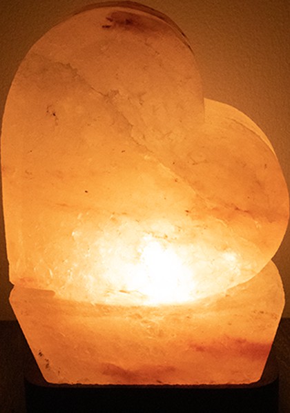 Generic Himalayan Salt Lamp - Heart