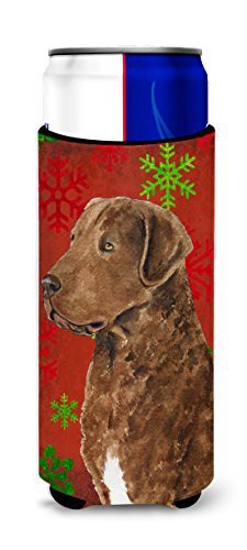 Caroline&#39;s Treasures Ss4738Muk Chesapeake Bay Retriever Red Snowflakes Holiday Christmas Ultra Beverage Insulators For Slim Cans, Slim Can, Multicolor