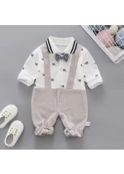 Baby check one-piece clothing children's clothing casual wear out boy baby autumn and winter cartoon clothing set