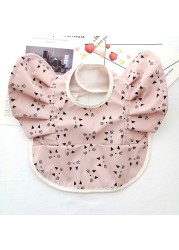 Waterproof Baby Food Eating Baby Bibs PU Cartoon Smock For Babies Feeding Clothes Sleeveless Bib With Pocket Newborn Baby Bib