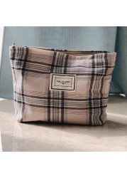 Korean Cosmetic Bag Plaid Beauty Pouch Necesserie Makeup Clutch Cosmetic Organizer Women Large Travel Cosmetic Bag Beauty