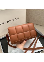 Women Bag 2022 New Female Literary One Shoulder Bag Minority Design Cross Body Bag Trend Women Fashion Bag Fashion Bag