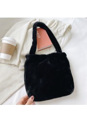 INS Women Flower Print Shoulder Bags Winter New Soft Plush Bucket Bags Female Open Pocket Crossbody Furry Fluffy Tote Bags