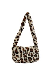 Fashion Women Cow Print Small Shoulder Bags Female Winter Plush Underarm Bags Leopard Zebra Pattern Fluffy Tote Bags Small Purses