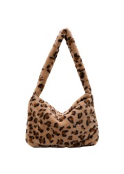 Fashion Women Cow Print Small Shoulder Bags Female Winter Plush Underarm Bags Leopard Zebra Pattern Fluffy Tote Bags Small Purses