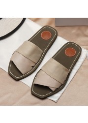 Canvas Slides Women Summer Beach Shoes Slippers Cross Bands Flats Mules Sandals Chic Luxury Brand New 2021 Designer Woman Shoes