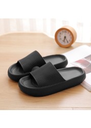 Thick Platform Home Bathroom Slippers Fashion Women Soft Sole EVA Indoor Slides Woman Sandals 2022 Summer Non-slip Flip Flops