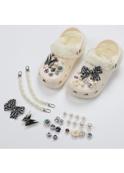 1 Set JIBZ Crocs Charms Designer Luxury Croc Charms for Girls Flower Shoes Rhinestone Accessories Anime Crocs Decoration New