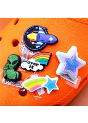 Original Space Alien Designer Shoe Charms 5pcs/lot Croc Buckle Luxury Accessories Rainbow Sun Clog Dog Jewelry Decorations Jibz