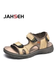 Super Light Summer Men Sandals Brand Beach Water Shoes Outdoor Breathable Trekking Fashion Sandals Fishing Genuine Leather Shoes