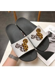 Women Cartoon Slippers Summer Indoor Slippers Cute Animal Beach Flip Flops Bathroom Home Slippers Non-slip Bathroom Home Slides