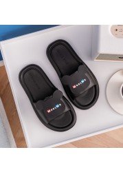 Women Summer Slippers Cartoon Non-Slip Slides Indoor Bathroom Slippers Men Outdoor Beach Slippers Zapatos Hombre chausson