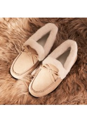 Women Slippers Winter Bow Tie Plush Warm Shoes Inside Loafers Indoor Slippers Ladies Ladies Slip On Shoes Chaussure Femme Women Shoes Non-leather Casual Shoes Women's Shoe Brand