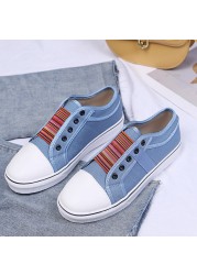 Trainers Canvas Flat Shoes Women Running Shoes Vulcanizing New Women Spring Autumn Sneakers Ladies Casual Sneakers Big Size 43