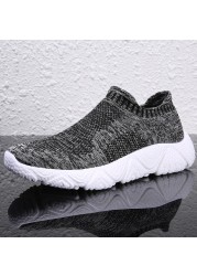 Men Shoes 2022 Spring New Slip On Sock Casual Shoes Men Shoes Male Footwear Mocassin Walking Shoes Sneakers Zapatillas Hombre