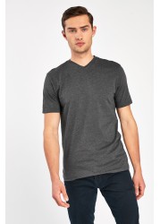 U01399s V-Neck Slim Fit