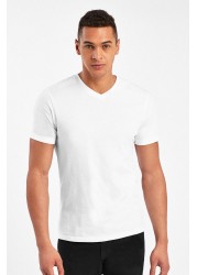 U01399s V-Neck Slim Fit