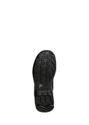 حذاء رياضي Terrex أسود للصغار والشباب AX2R من adidas