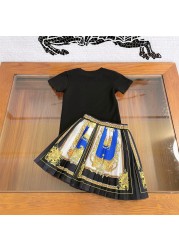 Designer Children's Wear Girls New T-shirt Cotton Summer Short Sleeve Vintage Printed Pleated Skirt 2 Piece Set High Quality