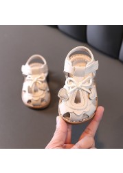 2022 Summer Baby Girl Shoes Cute Bow Cut-out Toddler Sandals Soft Bottom First Walkers Kids Beach Sandals