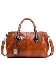 Women's Oil Wax Classic Leather Handbag, Designer Shoulder Bag, Collection 2021