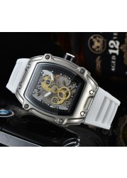 Feature Men Luxury Military Hollow Sports Watch Men Analog Date Quartz Watch Men's Watch