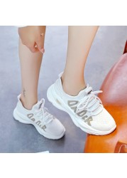 Fashion Running Sneakers Women Breathable Mesh Lace-up Ladies Trainers Outdoor Solid Letter Sneakers Spring Sneakers Zapatos Mujer