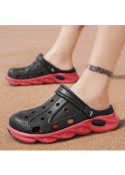 Fashion Men Slippers Outdoor Sneakers Beach Sandals Garden Shoes Comfortable Lightweight EVA Slippers Double Color Clogs