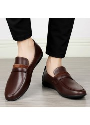 Men's Genuine Leather Moccasin Shoes Fashion Casual Flat Driving Shoes