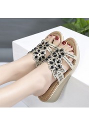 2022 Rimocy Fashion Crystal Wedge Heel Sandals Women Platform Chunky Platform Stiletto Gold Shiny Mid Heel Sandals