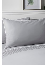 Serene Pom Pom Duvet Cover and Pillowcase Set