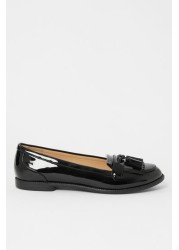 حذاء مسطح من Lipsy Tassle School Loafer (أقدم)