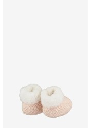 The Little Tailor Soft Pink Knitted Plush Lined Booties