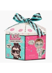 L.O.L. Surprise! Present Surprise Box Playset