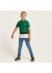 Juniors Solid Denim Jeans with Button Closure and Pockets