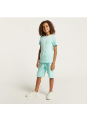 Juniors Solid T-shirt with Short Sleeves and Pocket Detail