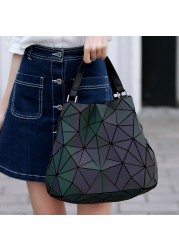 New Luminous Bao Bag Reflective Geometric Bags For Women 2020 Quilted Shoulder Bags Plain Folding Female Bags Bolsa Feminina