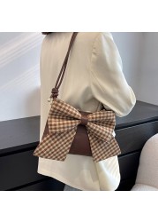 Female Bag PU Leather Big Bow Design Crossbody Shoulder Bag Lady Fashion Zipper Trend Exquisite Small Retro Tote Handbags