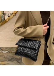 Women Shoulder Bags Fashion PU Leather Underarm Bags Pure Color All-Match Lattice Style Shopping Bags Designer Clutch